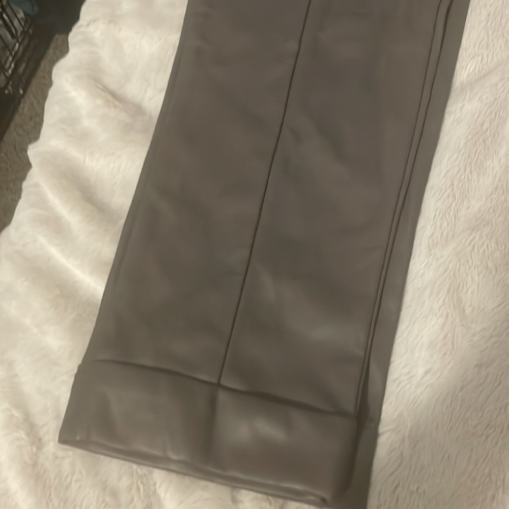 Ann Taylor Curvy Fit color charcoal grey pants size 12 NWT - Picture 4 of 4